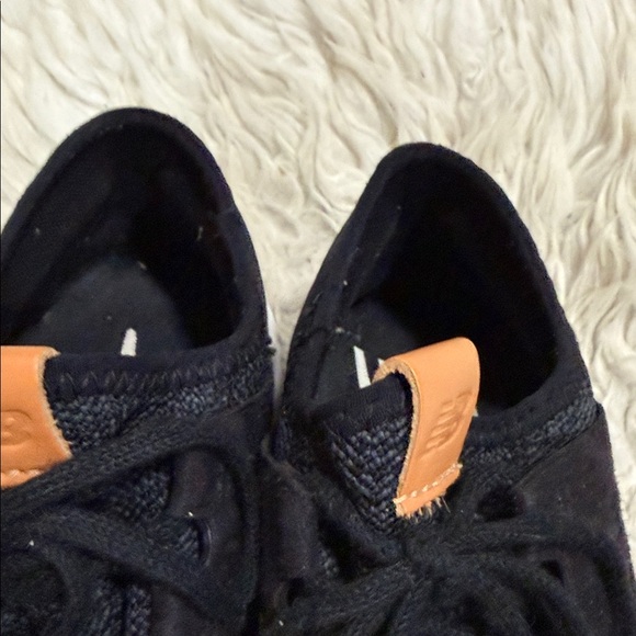 New Balance Fresh Foam Cruz V2 Shoes 9.5 Black White Knit Running Sneakers - Picture 8 of 10